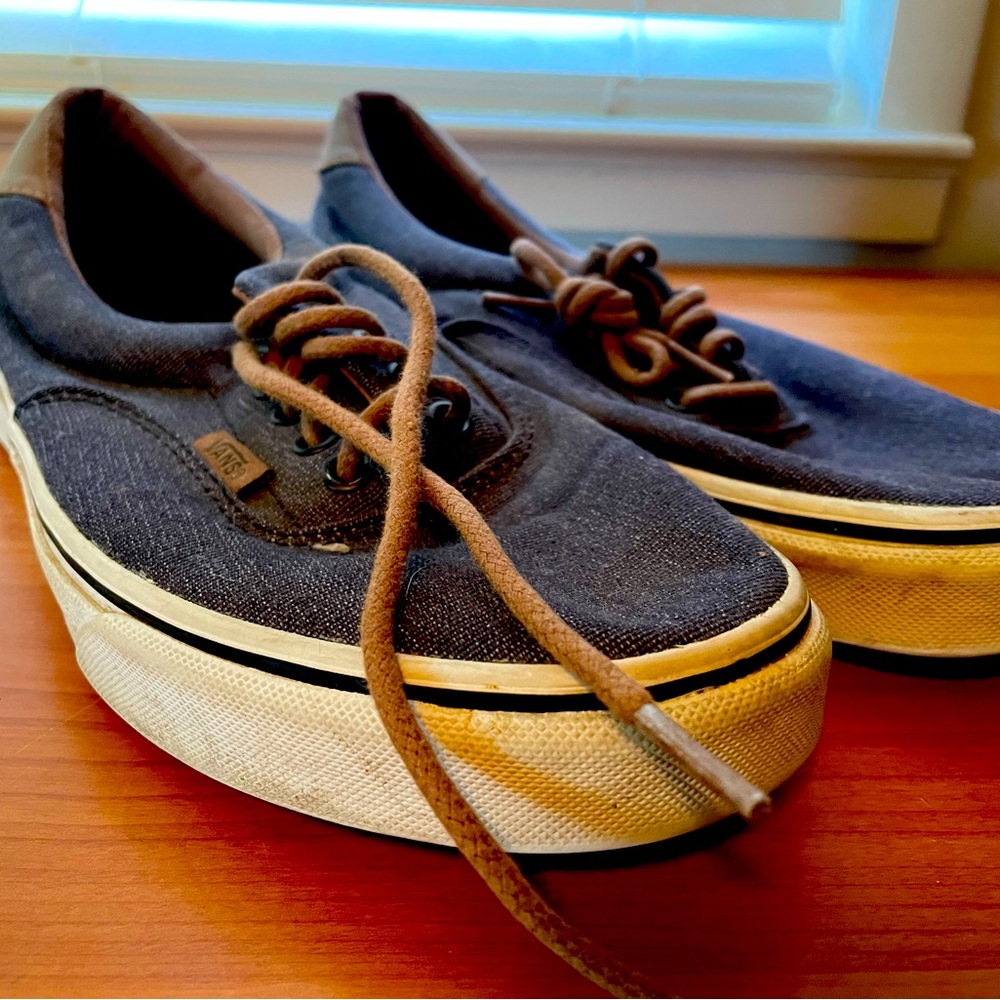 Men’s Vans boat shoe